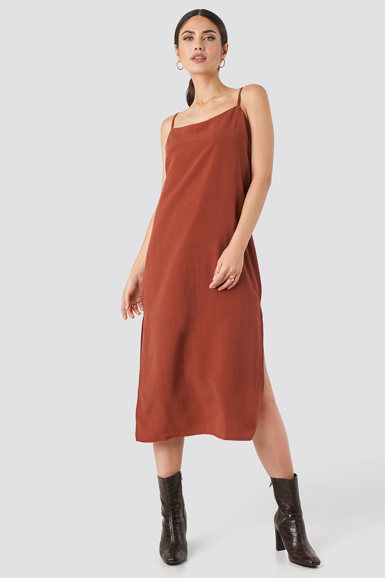 Tile Red Tencel Maxi dress