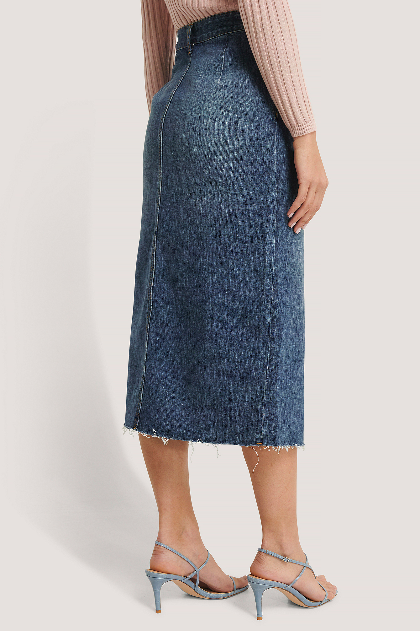 straight skirt