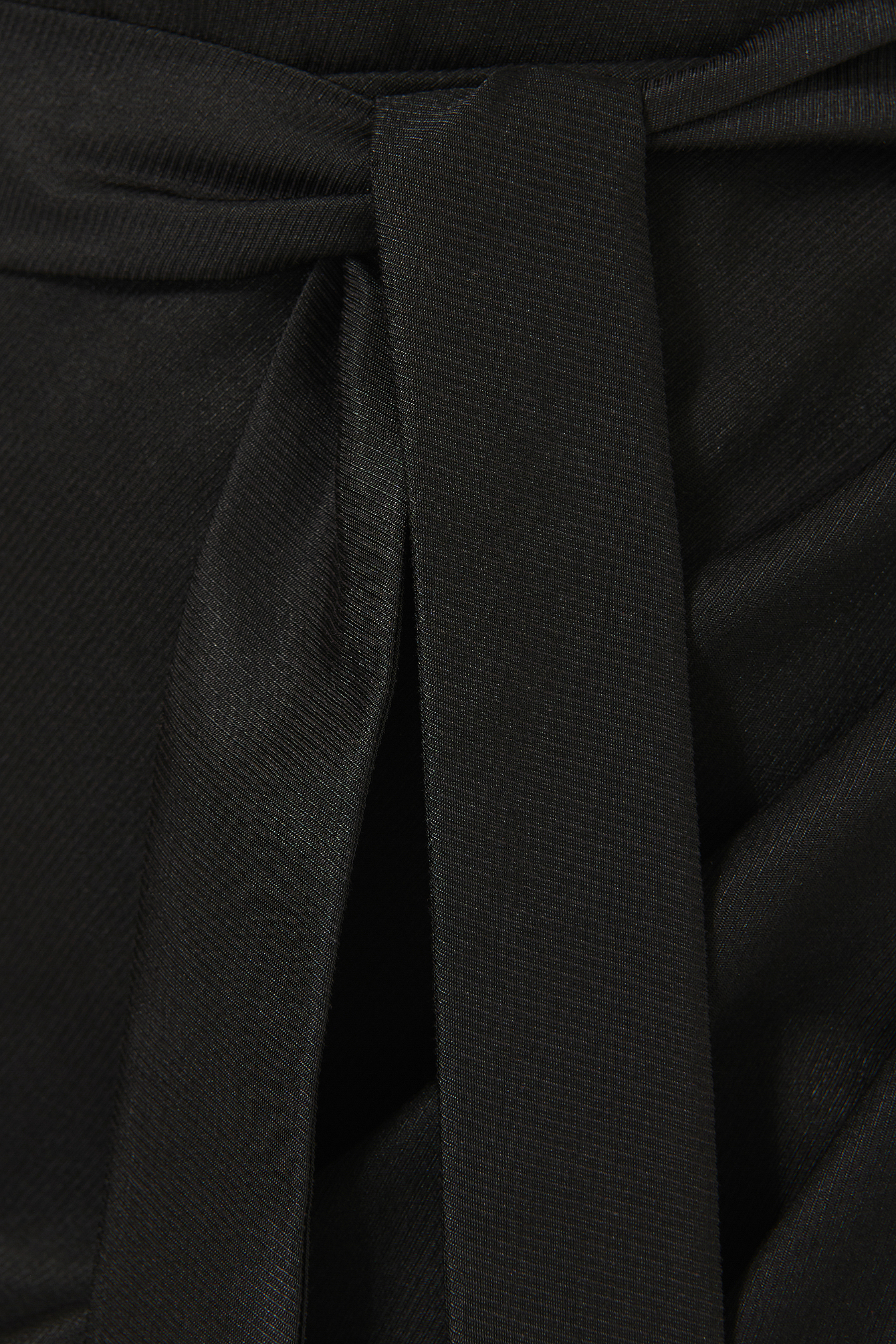 Black Puffy Sleeve Overlap Midi Dress