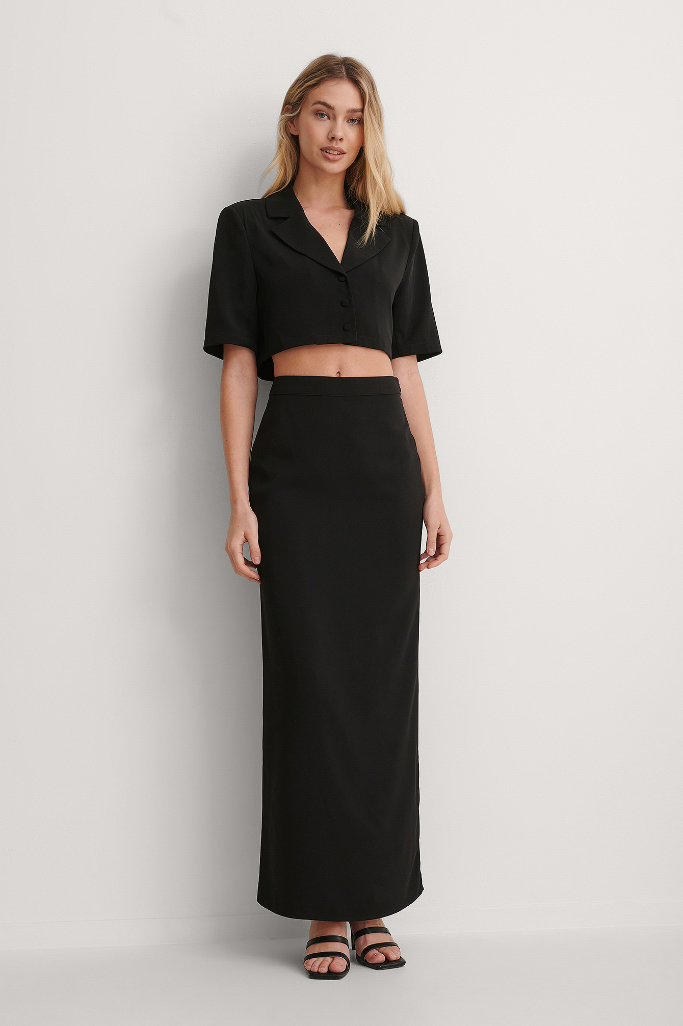 black side split maxi skirt