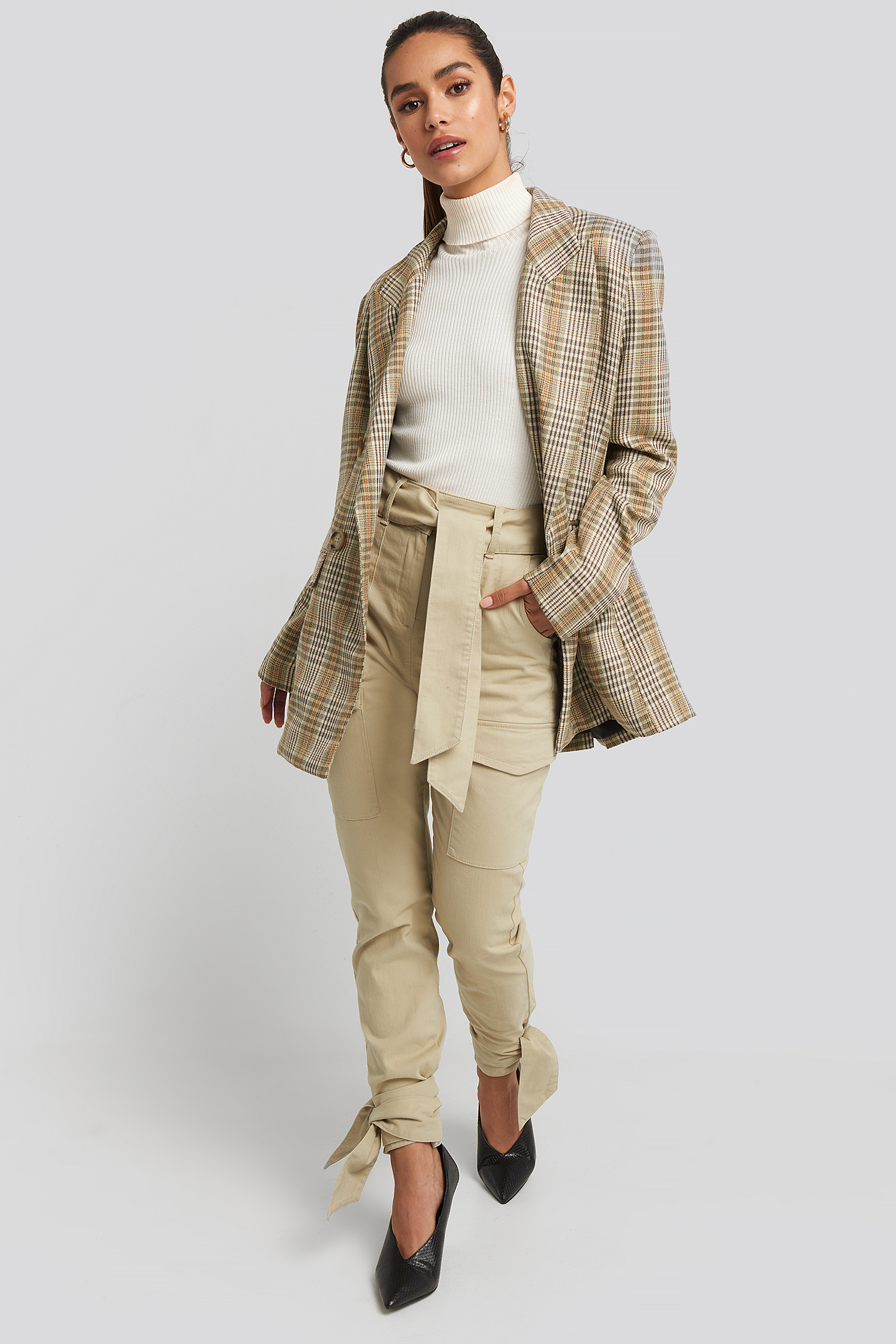 Ankle Tie Cargo Slim Fit Pants Beige