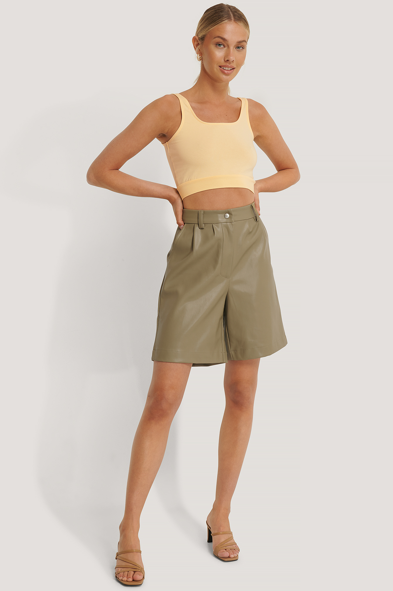 Basic Cropped Singlet Yellow | na-kdlounge.com
