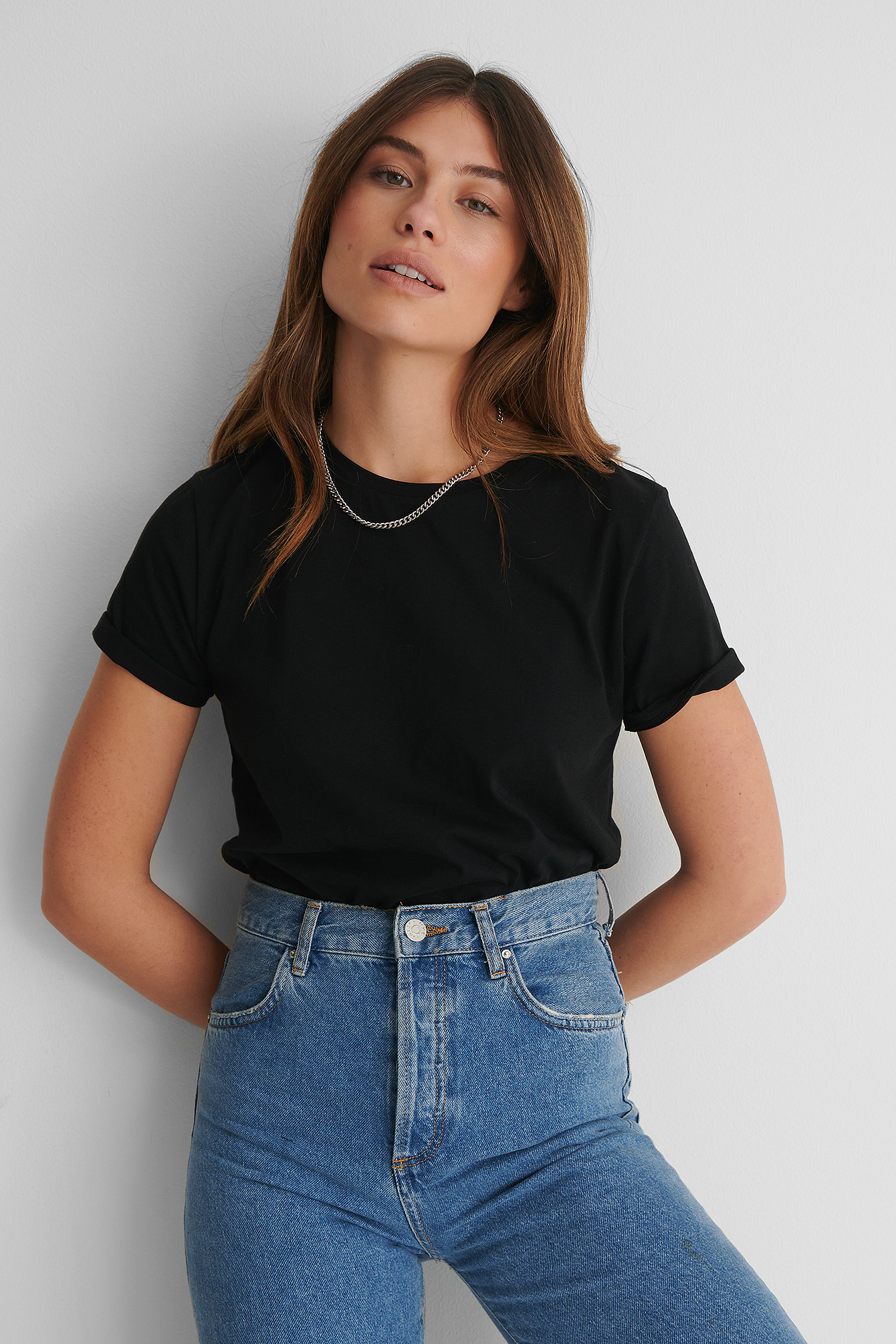 basic tee black