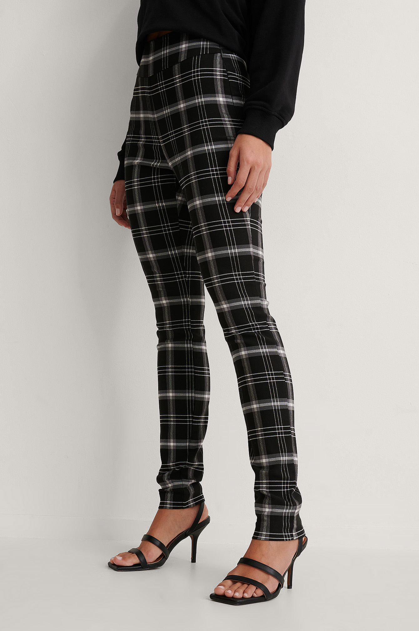 checkered stretch pants