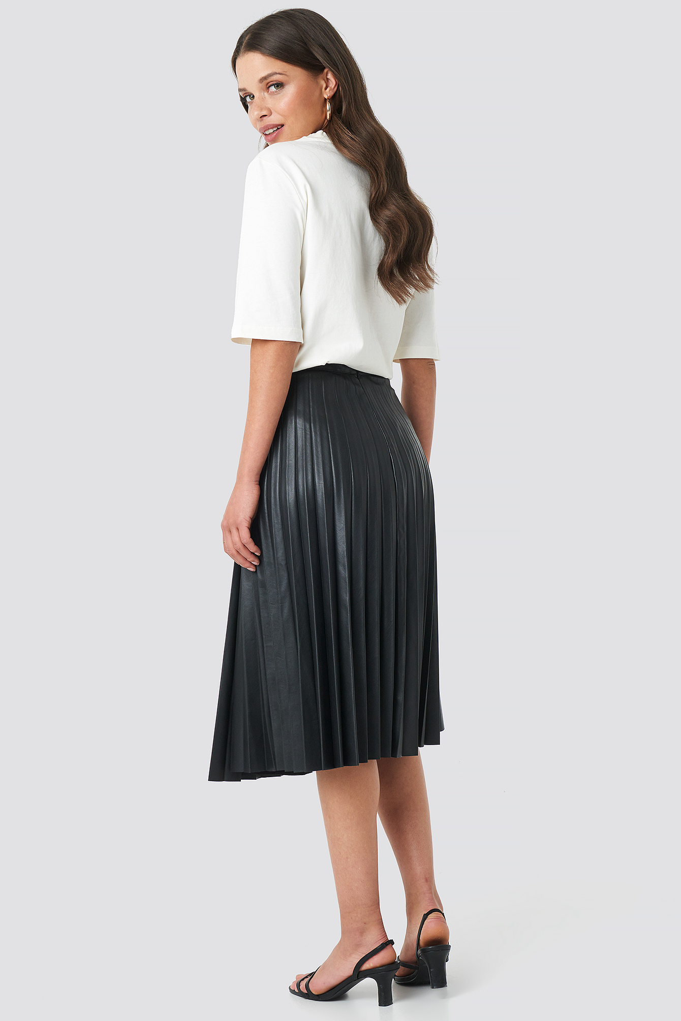leather pleated midi skirt black