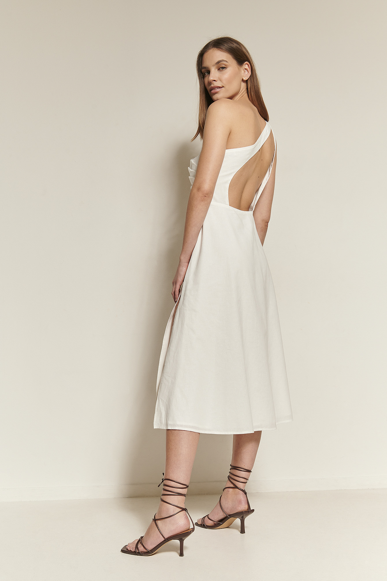 deep back gown