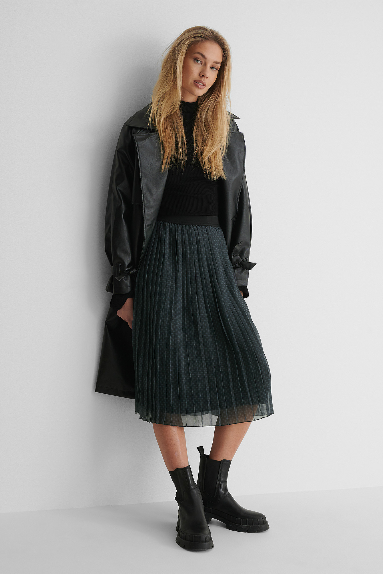 Grey Check Midi Pleated Skirt