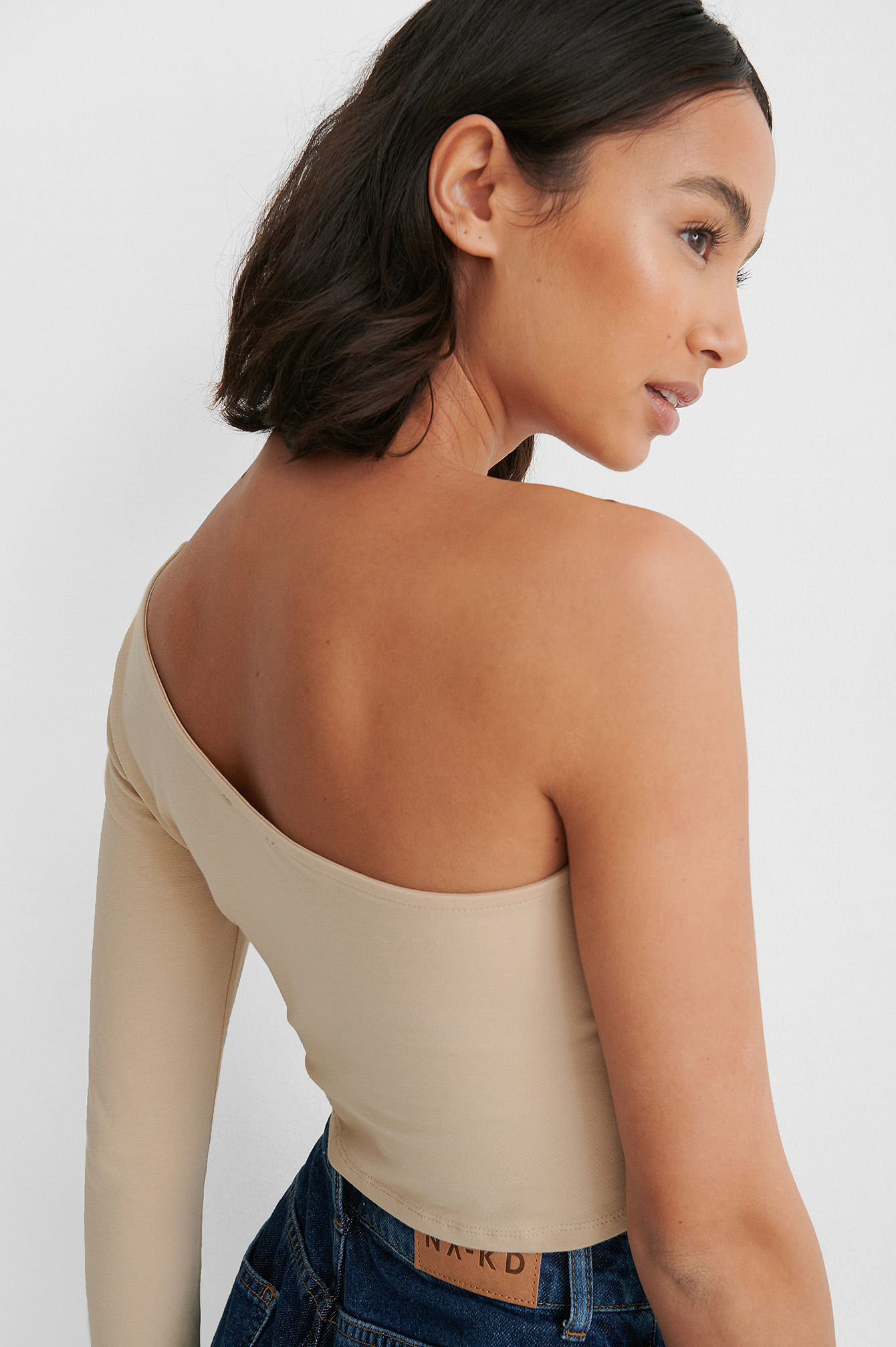 white backless top
