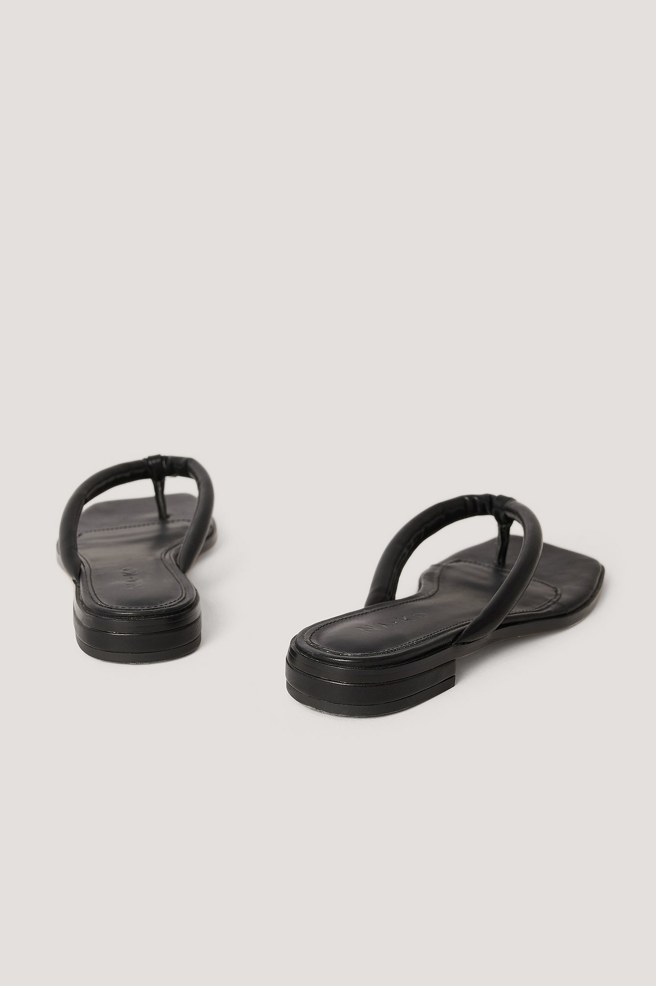 padded flip flops