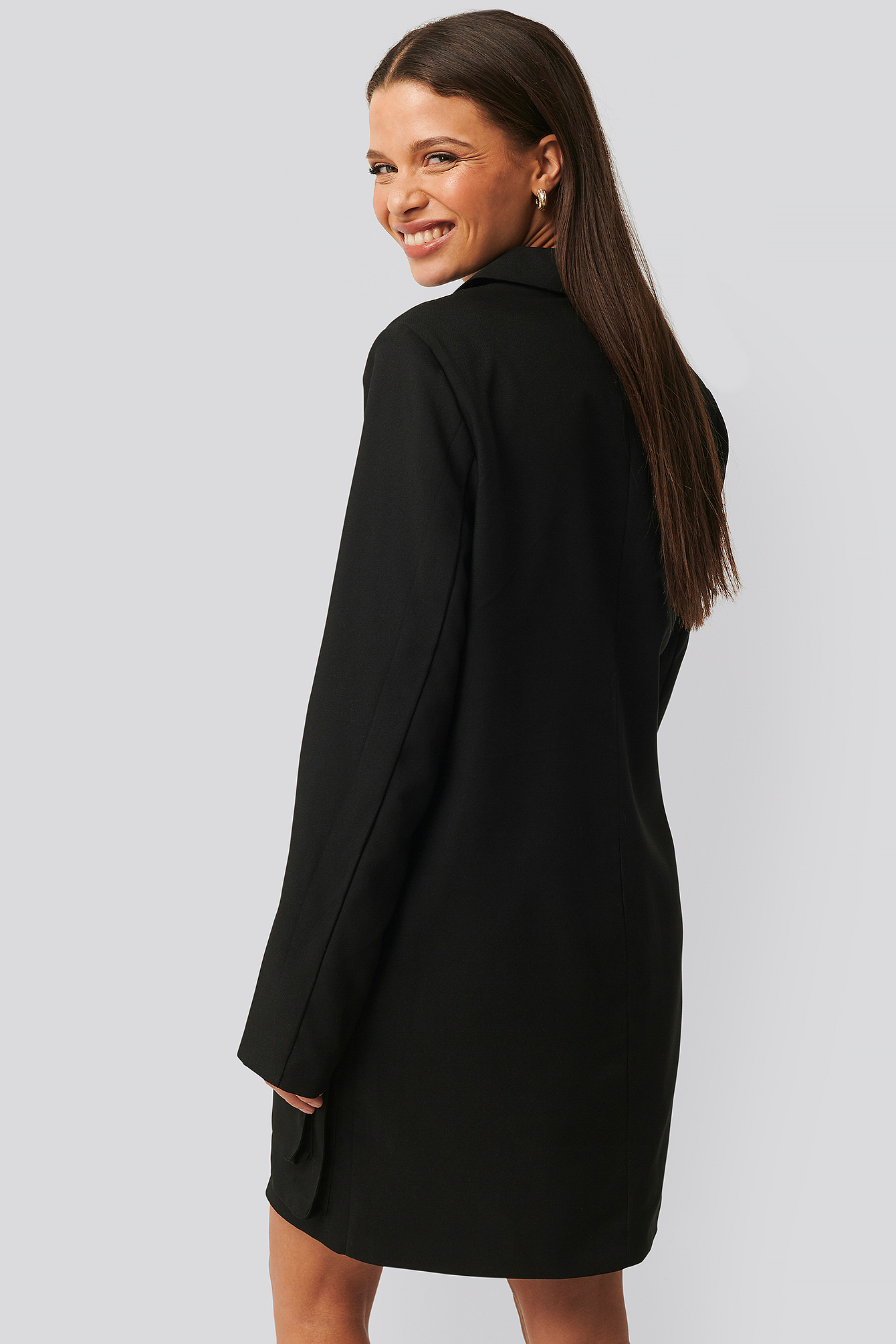 black sheath dress with pockets