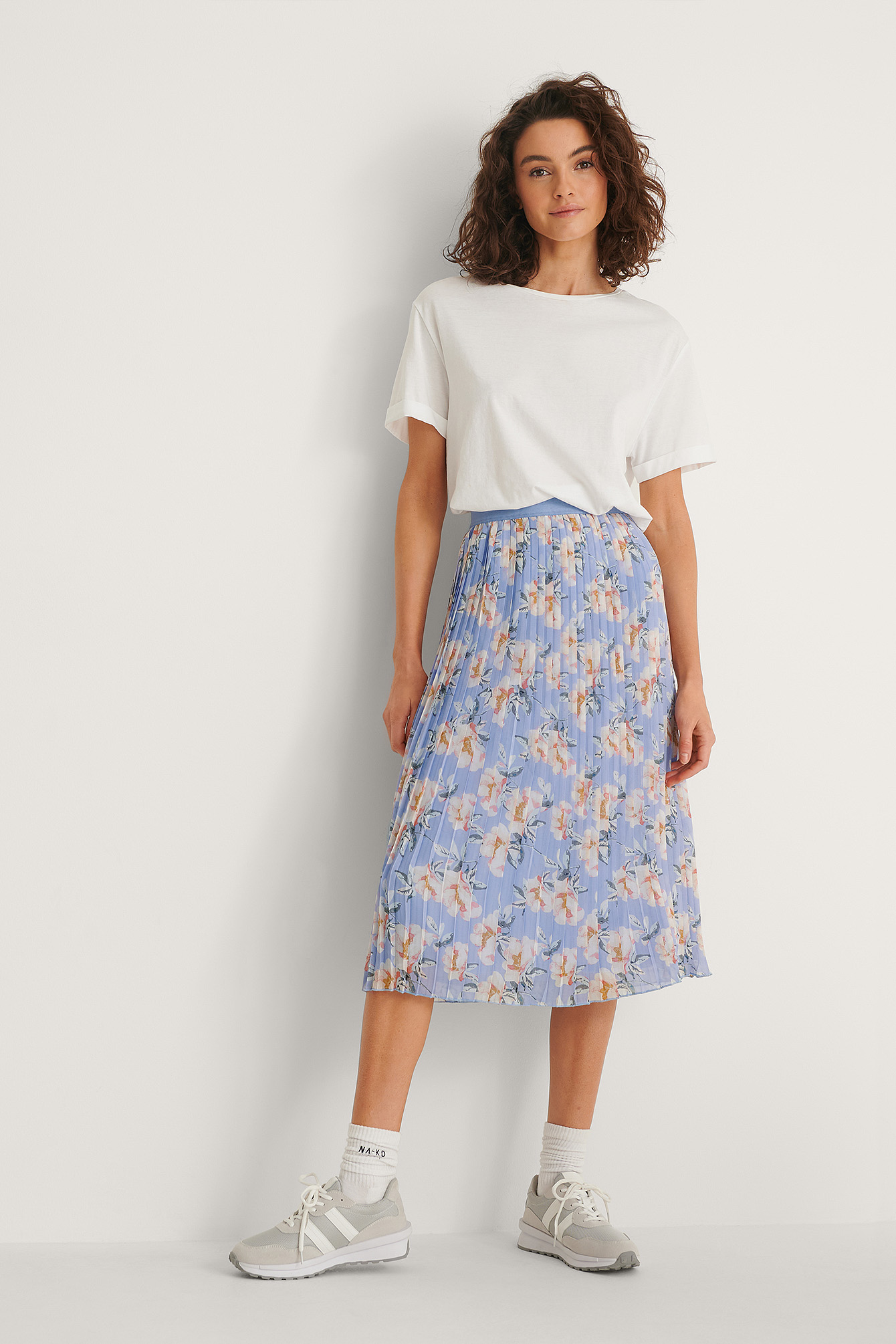 Light Blue Flower Pleated Midi Skirt