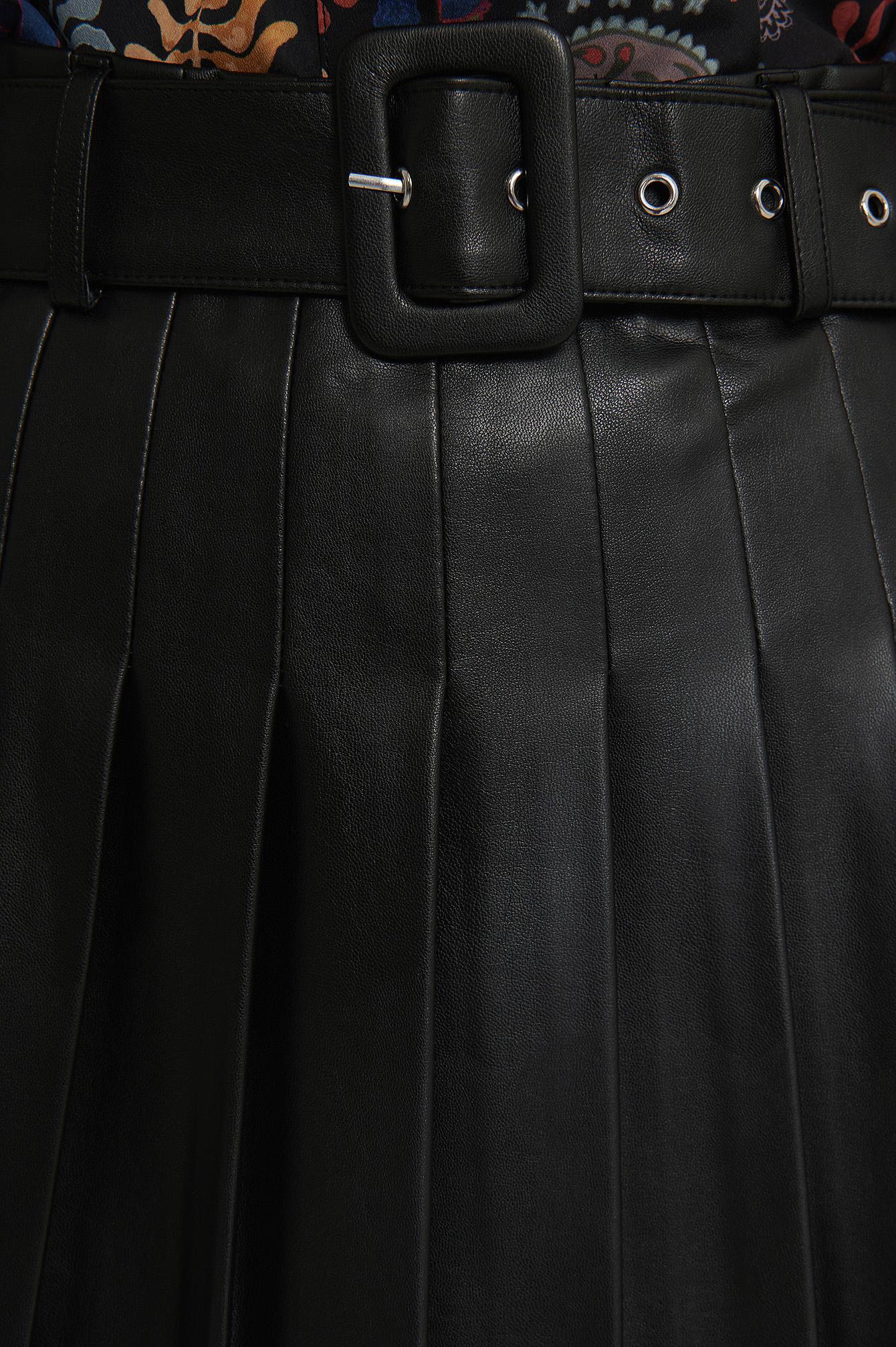 Black Pleated PU Skirt