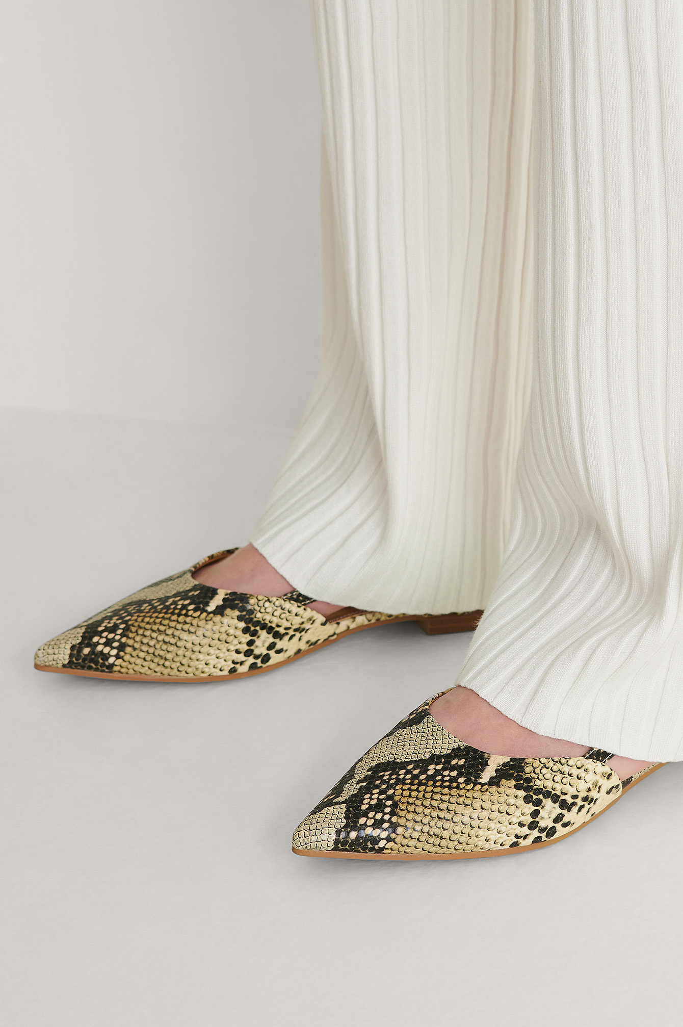 pointed ballet slingbacks