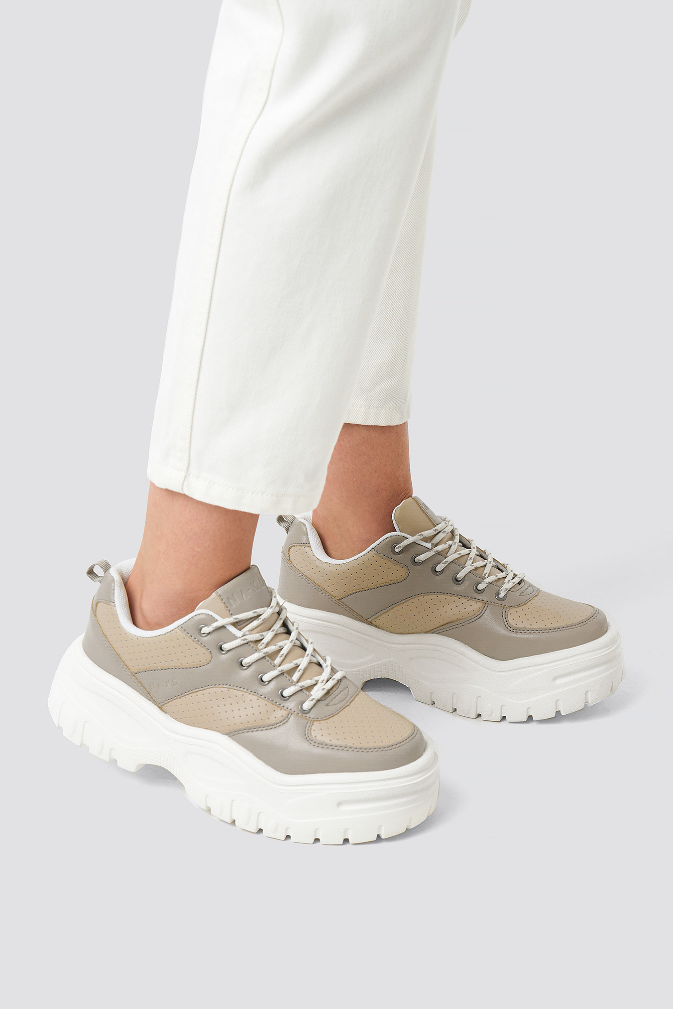 Profile Sole Sneakers Beige | na-kdlounge.com