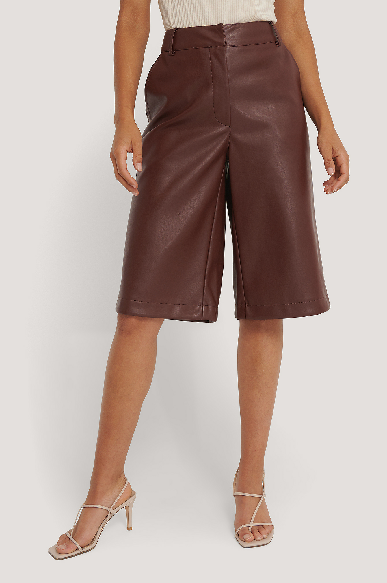 PU Long Bermuda Shorts Burgundy