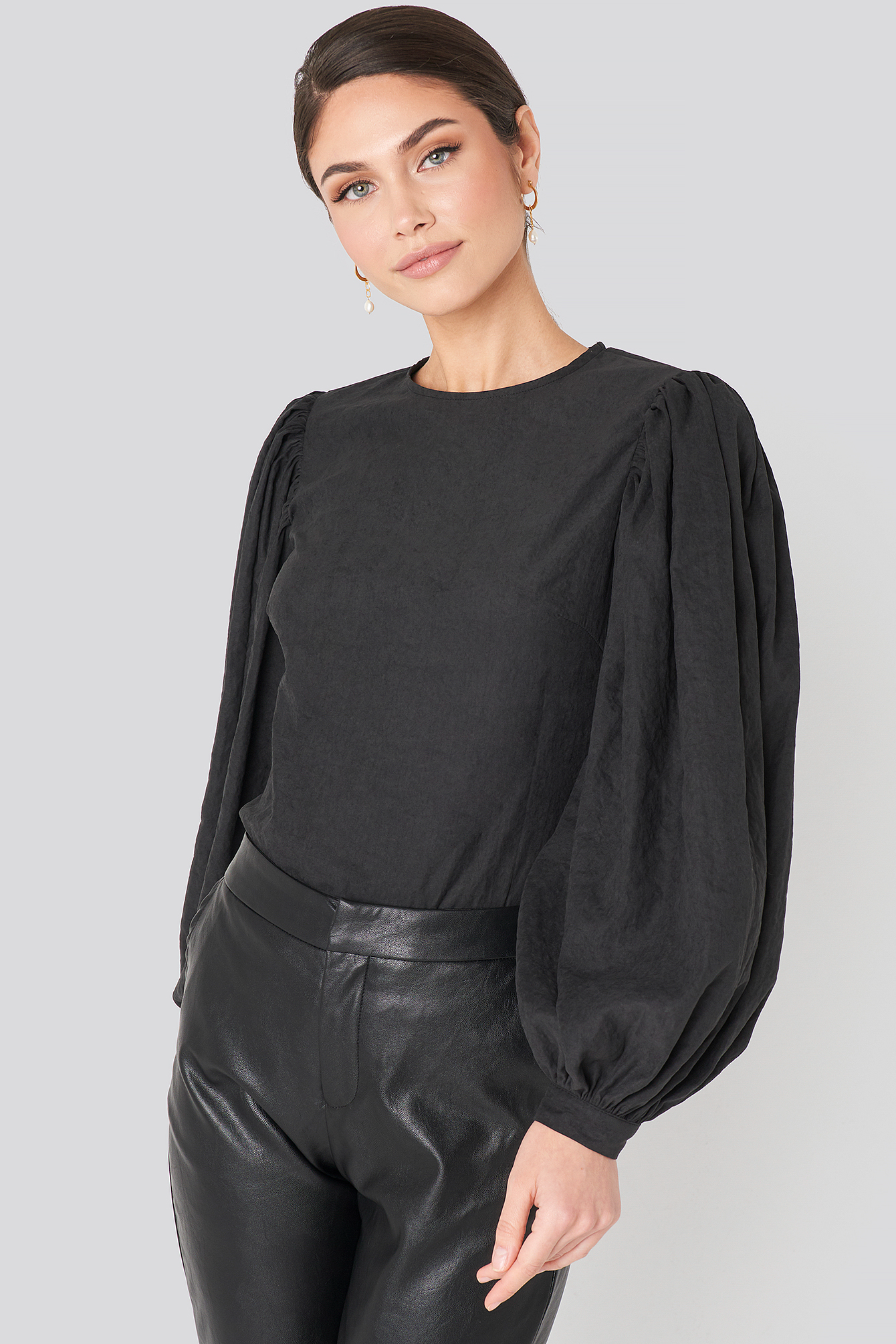 Puff Sleeve Round Neck Top Black