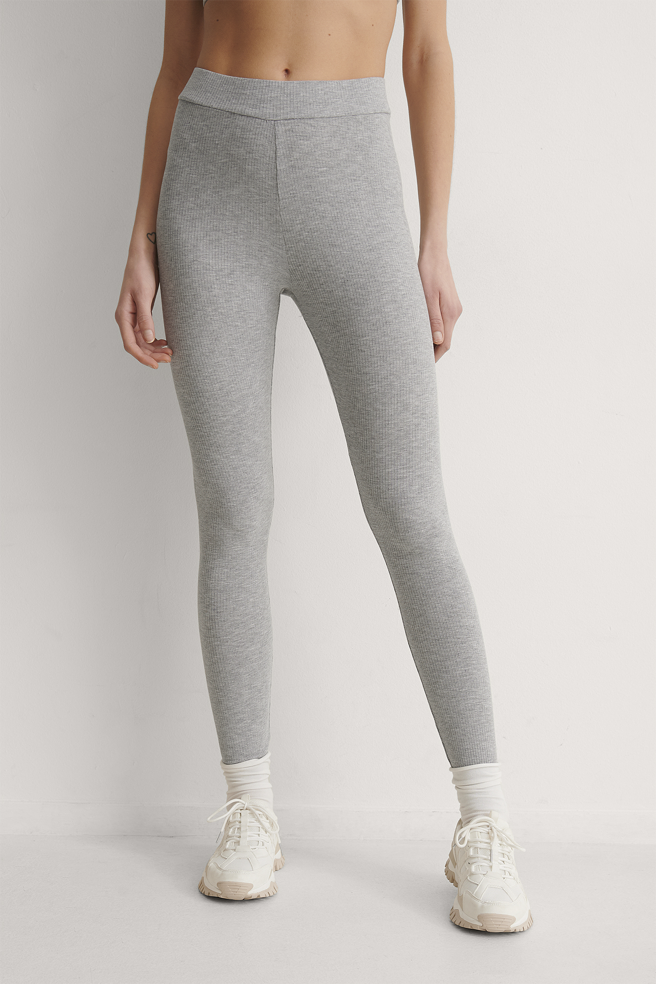 grey ribbed tights