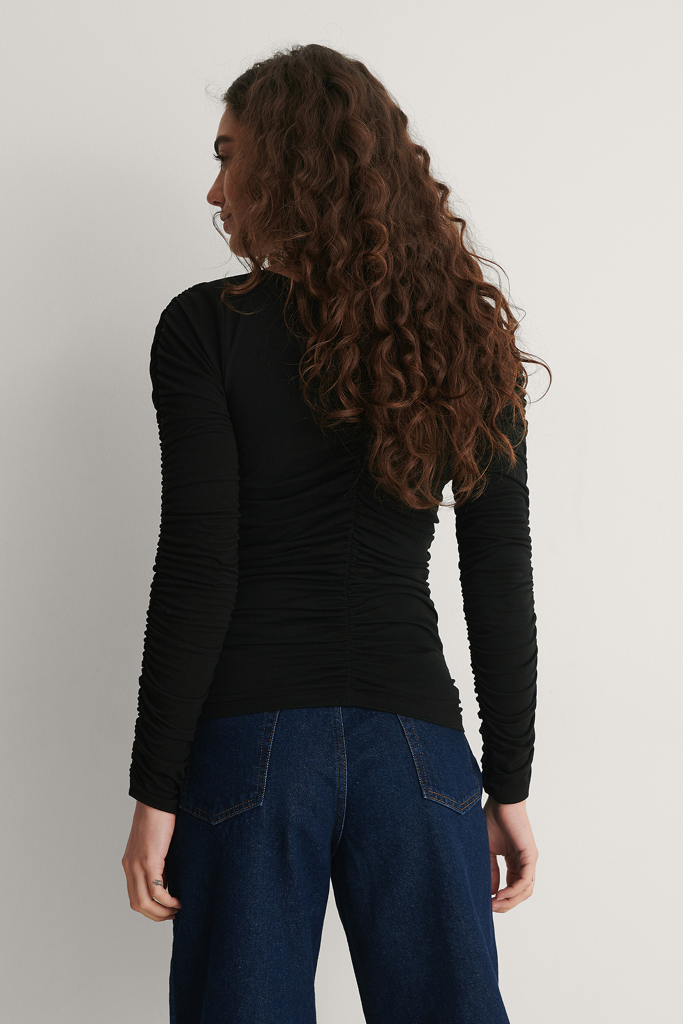 Black Rouched Detail Top