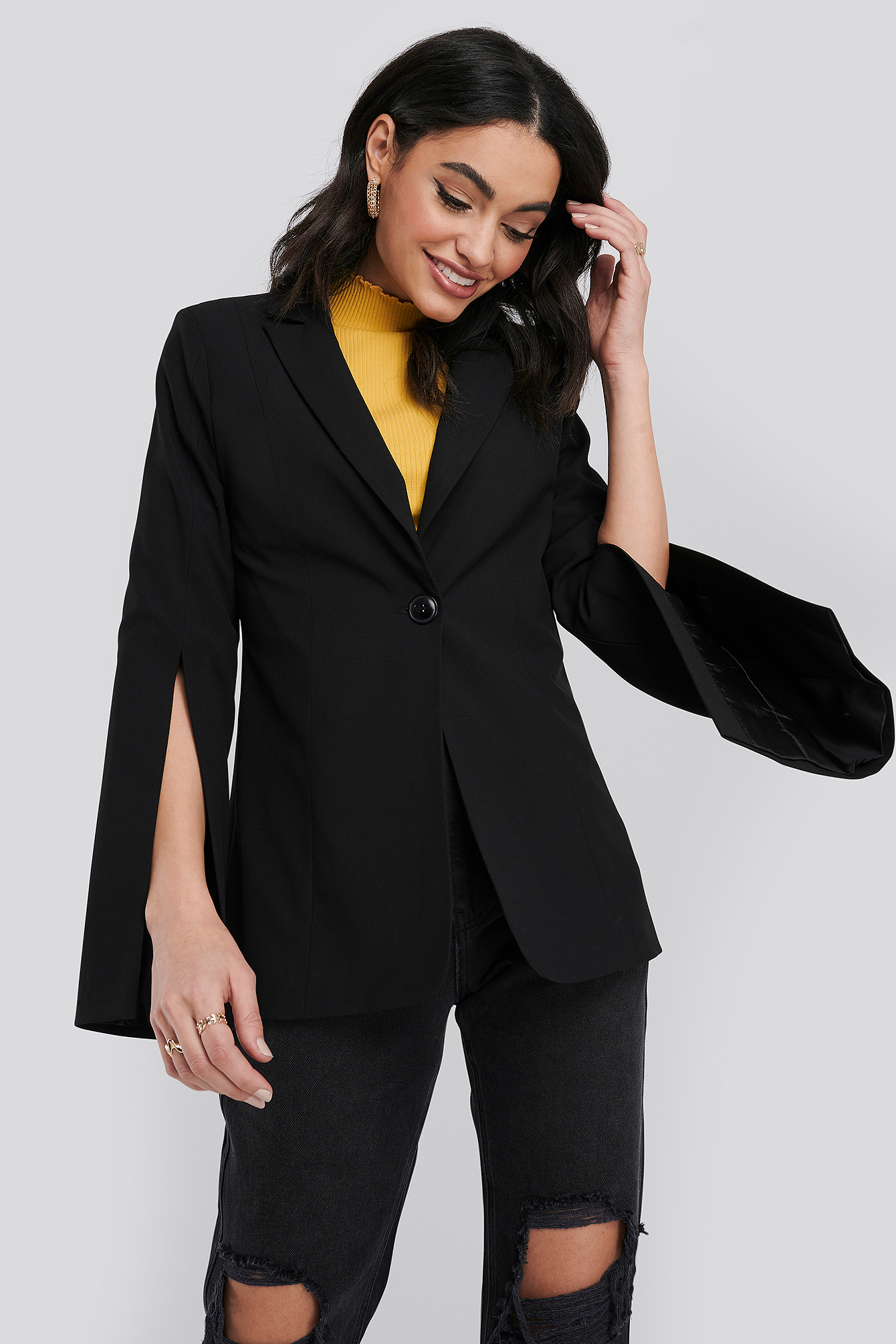sleeves with slits in arms
