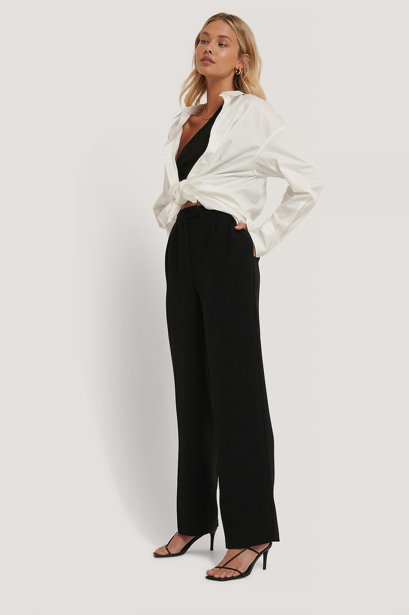 tailored wide leg pants