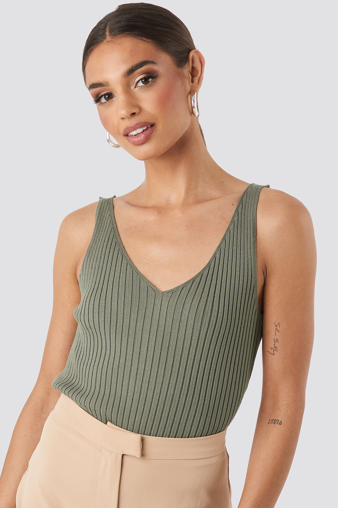 knitted ribbed top