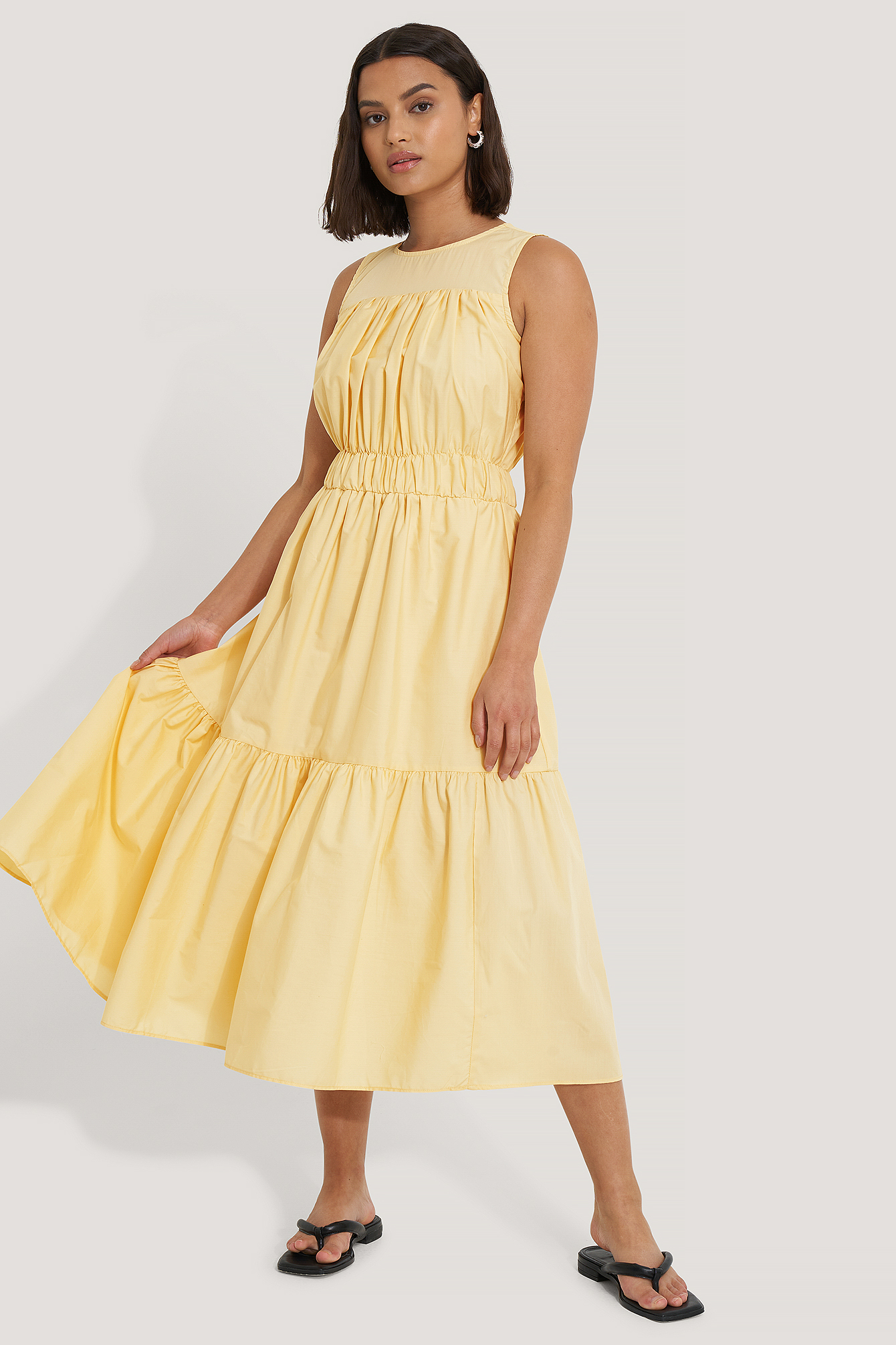 robe mi longue jaune