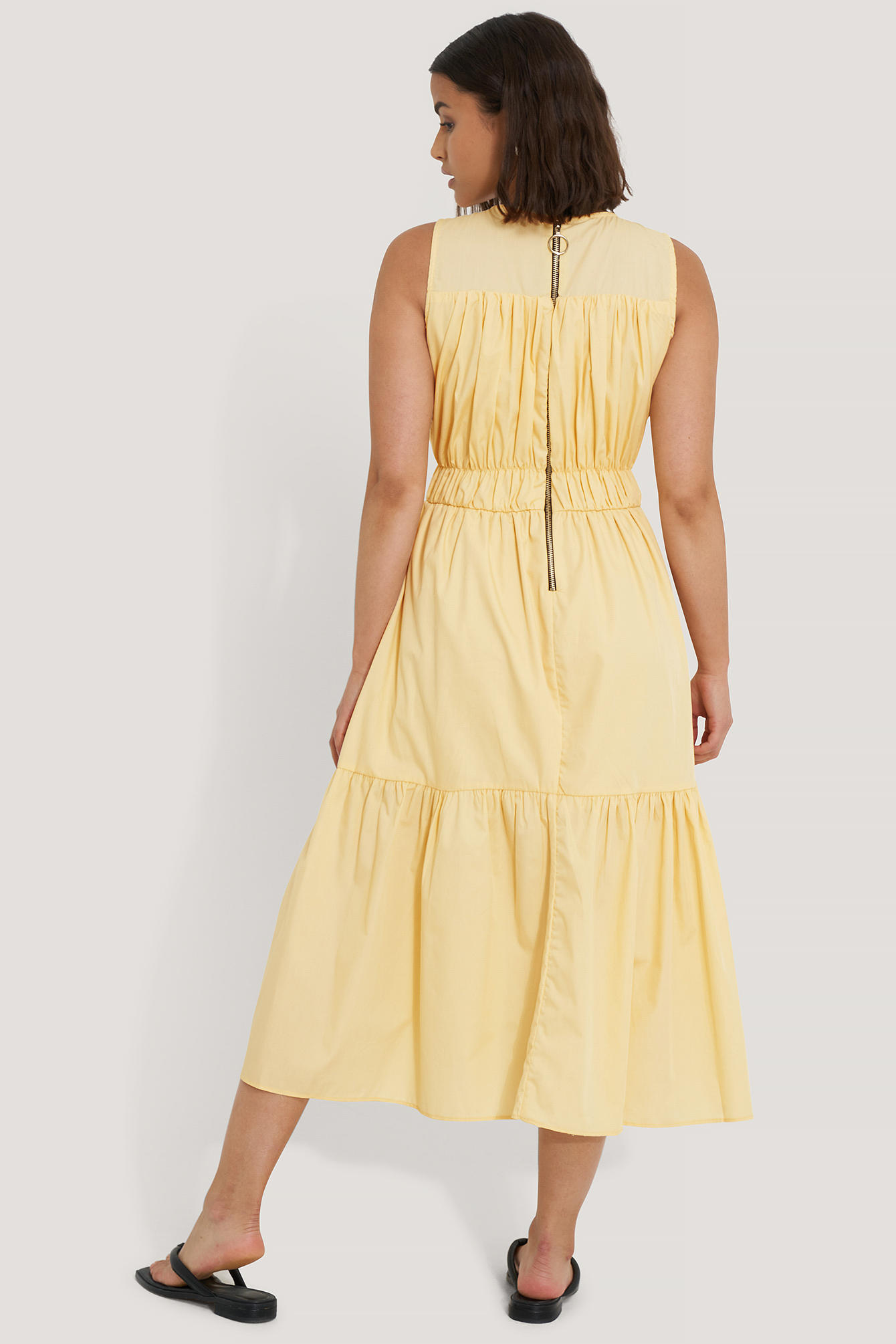 robe mi longue jaune