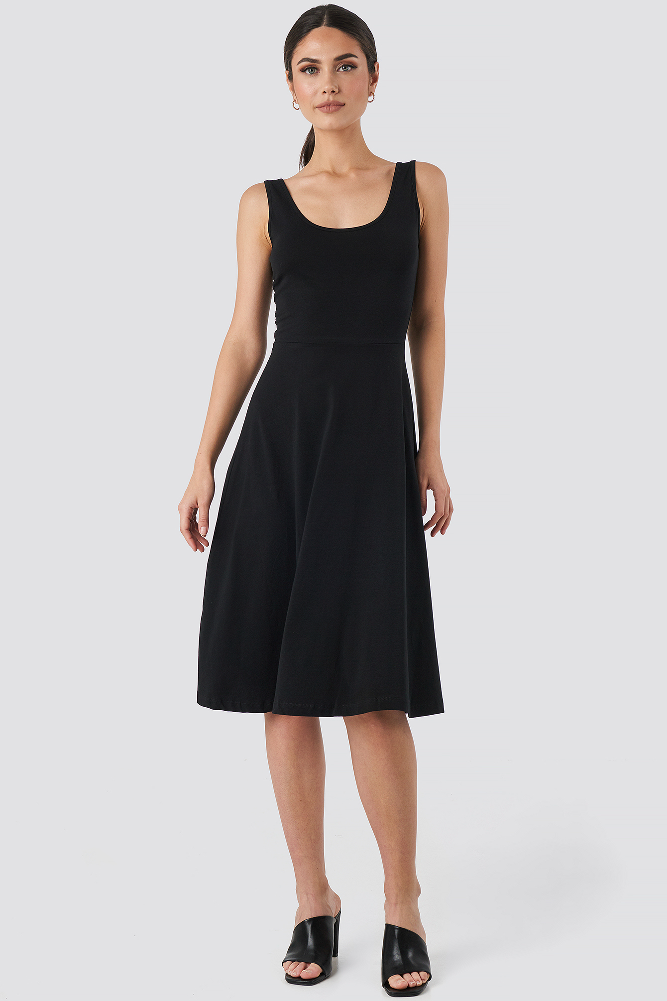 black jersey midi dress