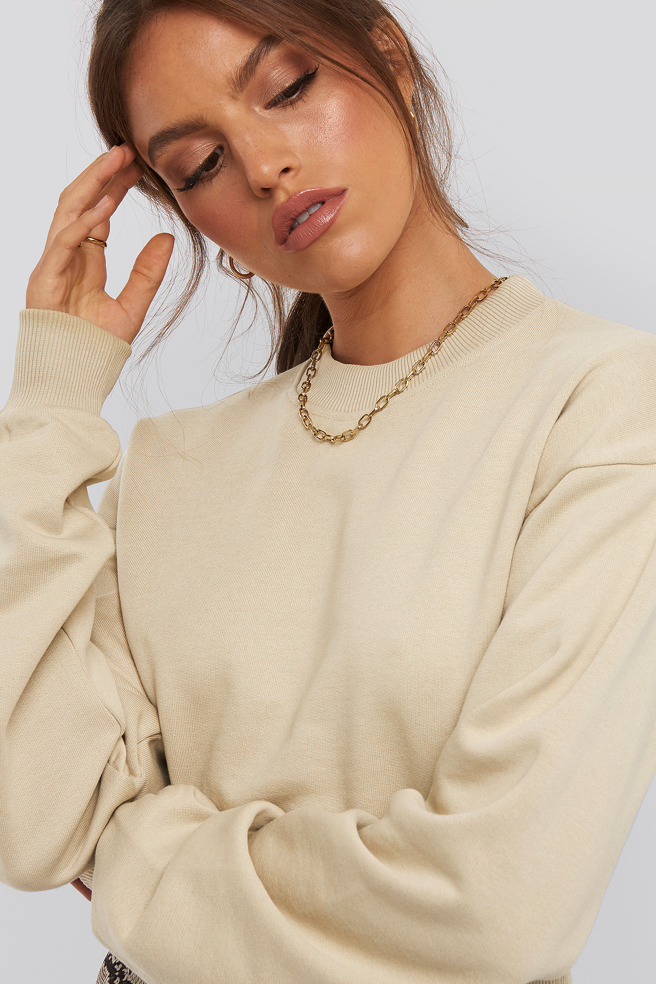beige cropped sweatshirt