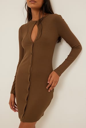 Brown Sukienka z guzikami